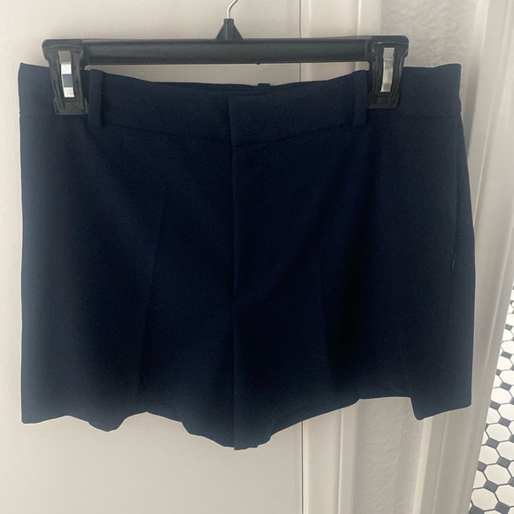 Frame Navy Blue shorts, only worn once - Picture 3 of 5